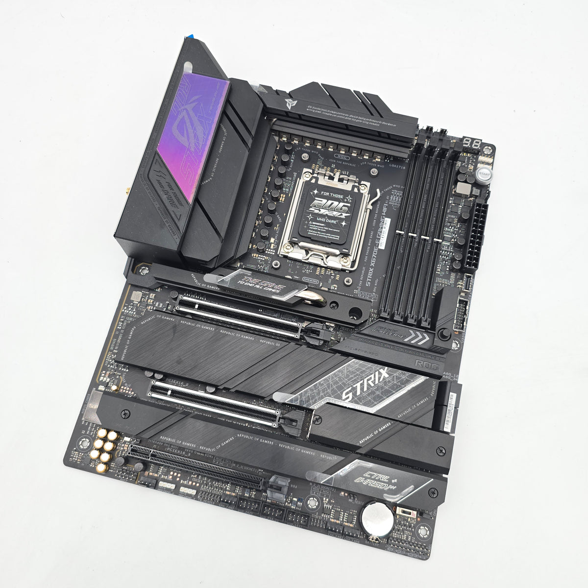ASUS ROG Strix X670E-E Gaming WiFi, AMD Socket AM5, ATX Gaming Motherboard
