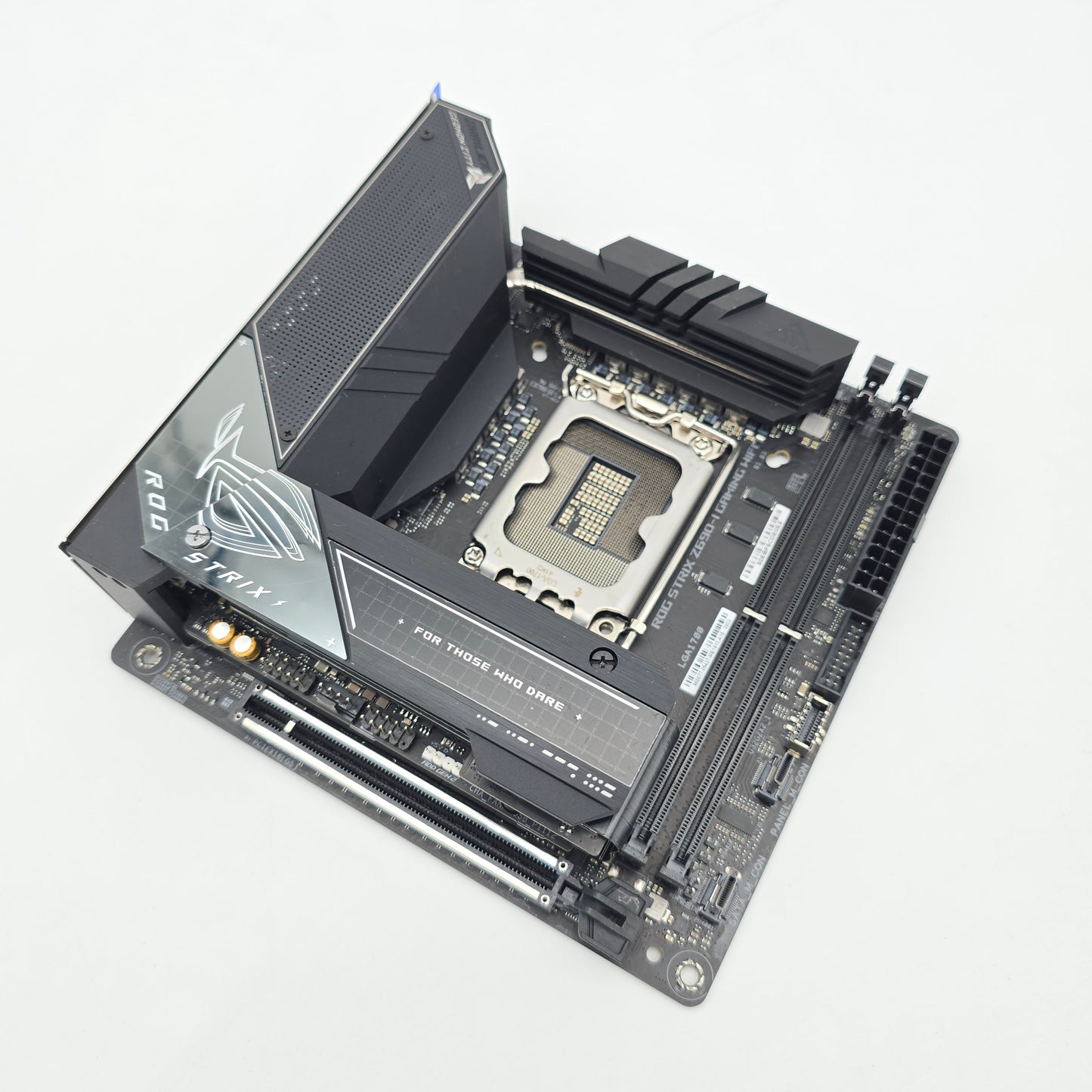 ASUS ROG STRIX Z690-I Gaming WiFi, LGA 1700, ITX Desktop Gaming Motherboard