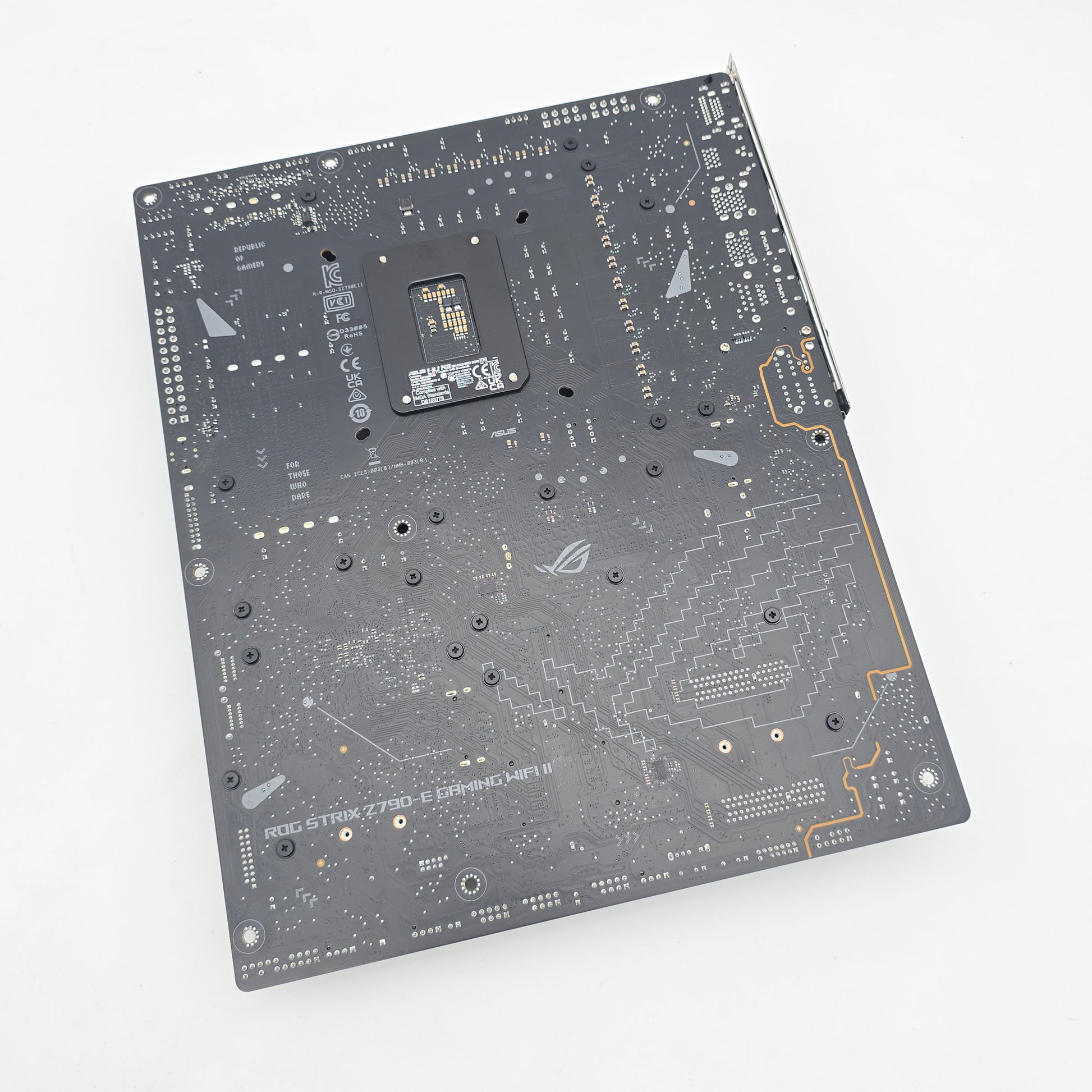 ASUS ROG Strix Z790-E Gaming WiFi II Desktop Motherboard + Intel Core i9-14900K Processor CPU Combo