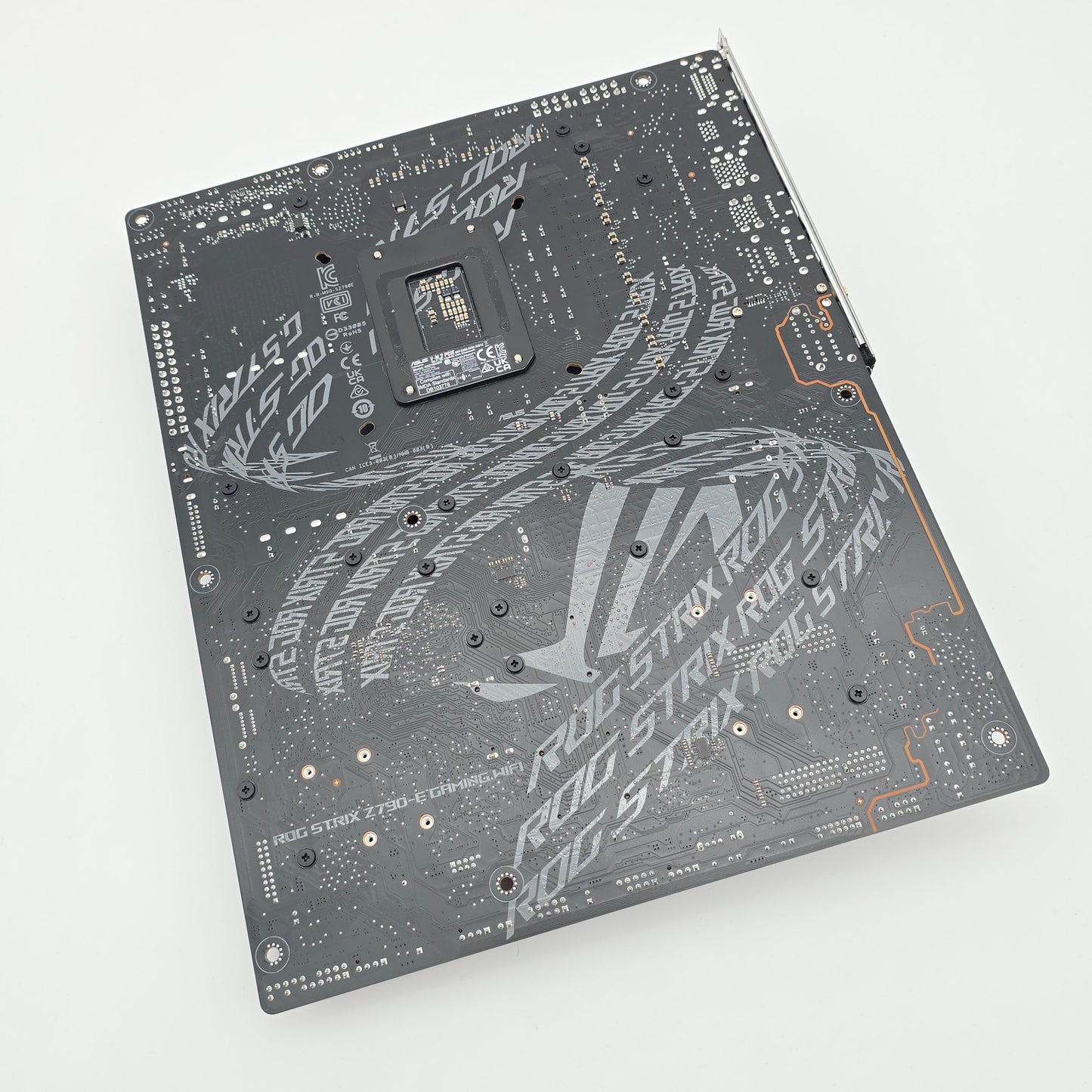 ASUS ROG STRIX Z790-E Gaming WiFi, Socket LGA1700, ATX Desktop Gaming Motherboard