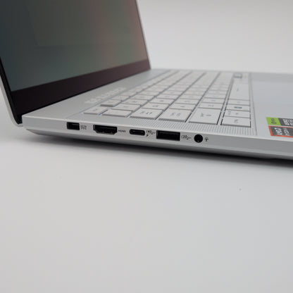 ASUS ROG Zephyrus G14, RTX 5070 Ti, Ryzen AI 9 HX 370, 32GB DDR5, 1TB NVMe, 14" 3K OLED, Gaming Laptop