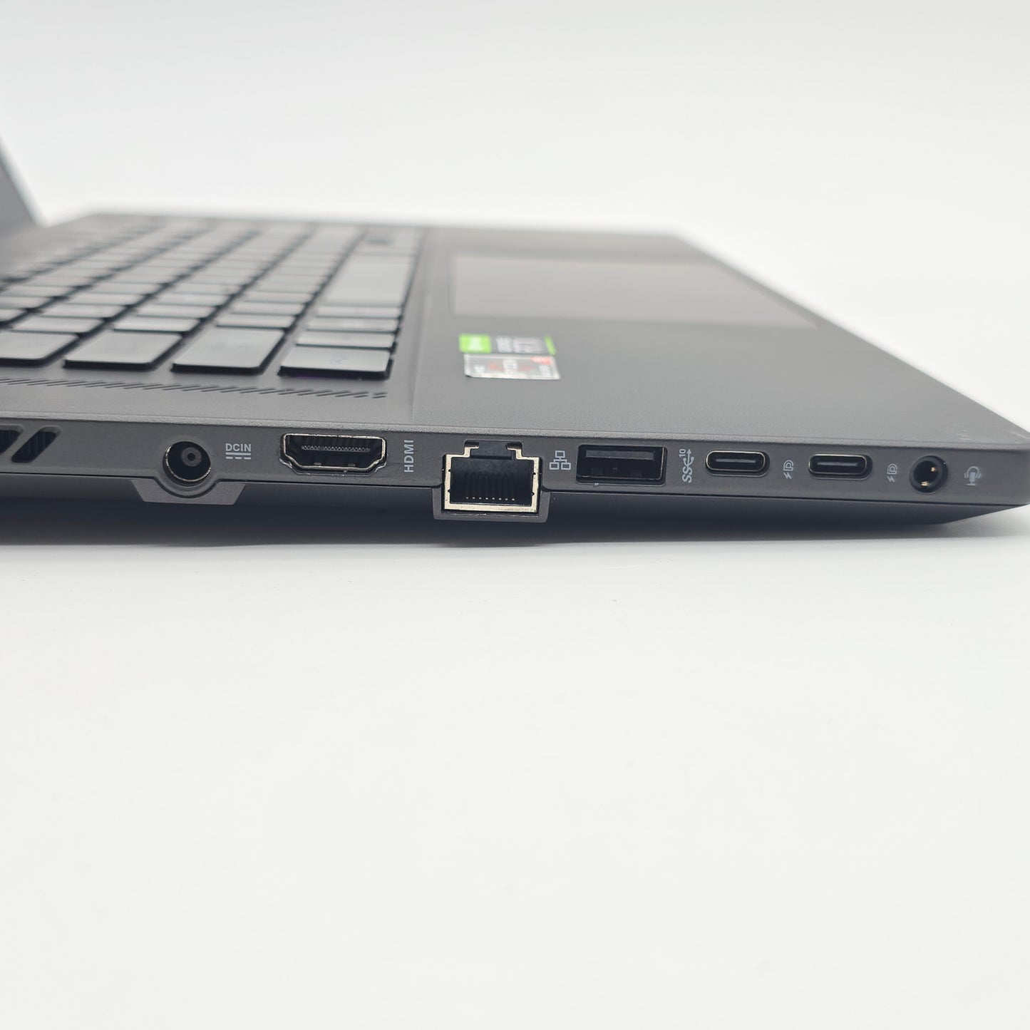 ASUS ROG Zephyrus G15 (2022), RTX 3060, AMD Ryzen 9 6900HS, 16GB DDR5, 512GB NVMe, 15.6" QHD 165Hz, Windows Gaming Laptop