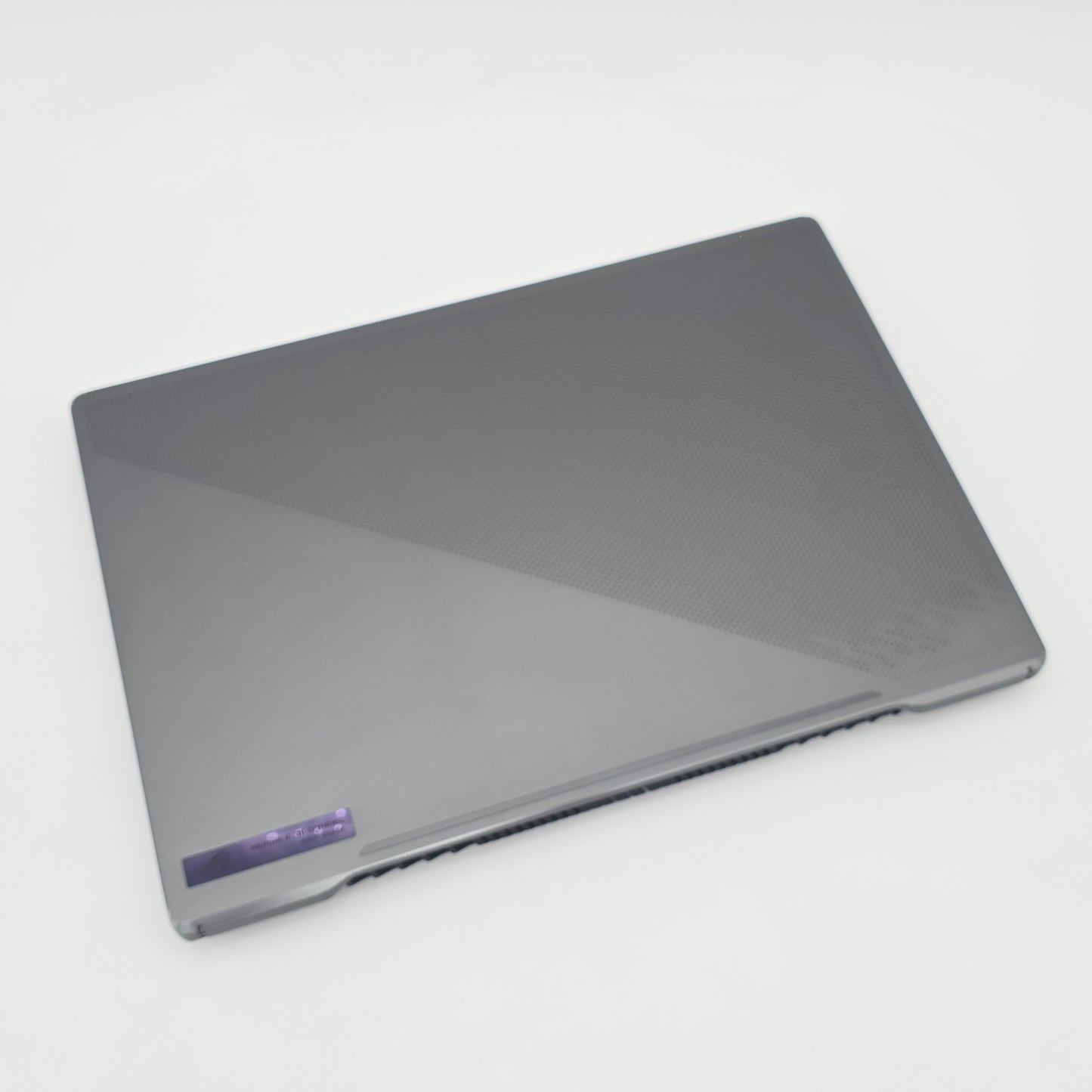 ASUS ROG Zephyrus G15 (2022), RTX 3060, AMD Ryzen 9 6900HS, 16GB DDR5, 512GB NVMe, 15.6" QHD 165Hz, Windows Gaming Laptop