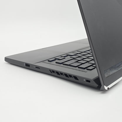 ASUS ROG Zephyrus G15, RTX 3070, Ryzen 9 5900HS, 16GB RAM, QHD 165Hz Gaming Laptop