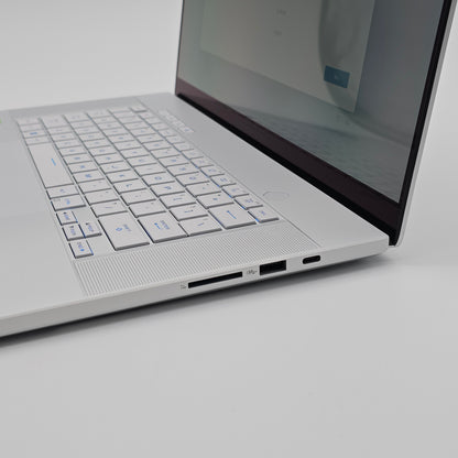 ASUS ROG Zephyrus G16 OLED, RTX 4080, Intel Ultra 9 185H, 32GB DDR5, 2TB NVMe, QHD+ 240Hz OLED Gaming Laptop 16"