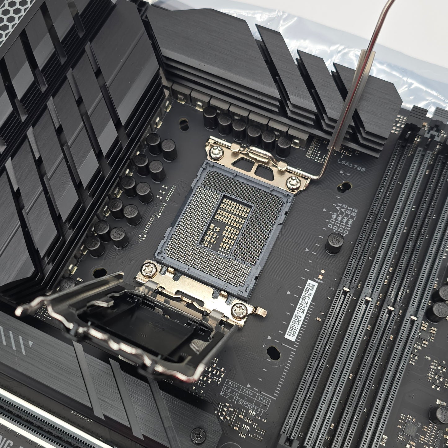 ASUS TUF Gaming Z790-Plus WiFi Gaming Motherboard, Intel Socket LGA 1700 DDR4