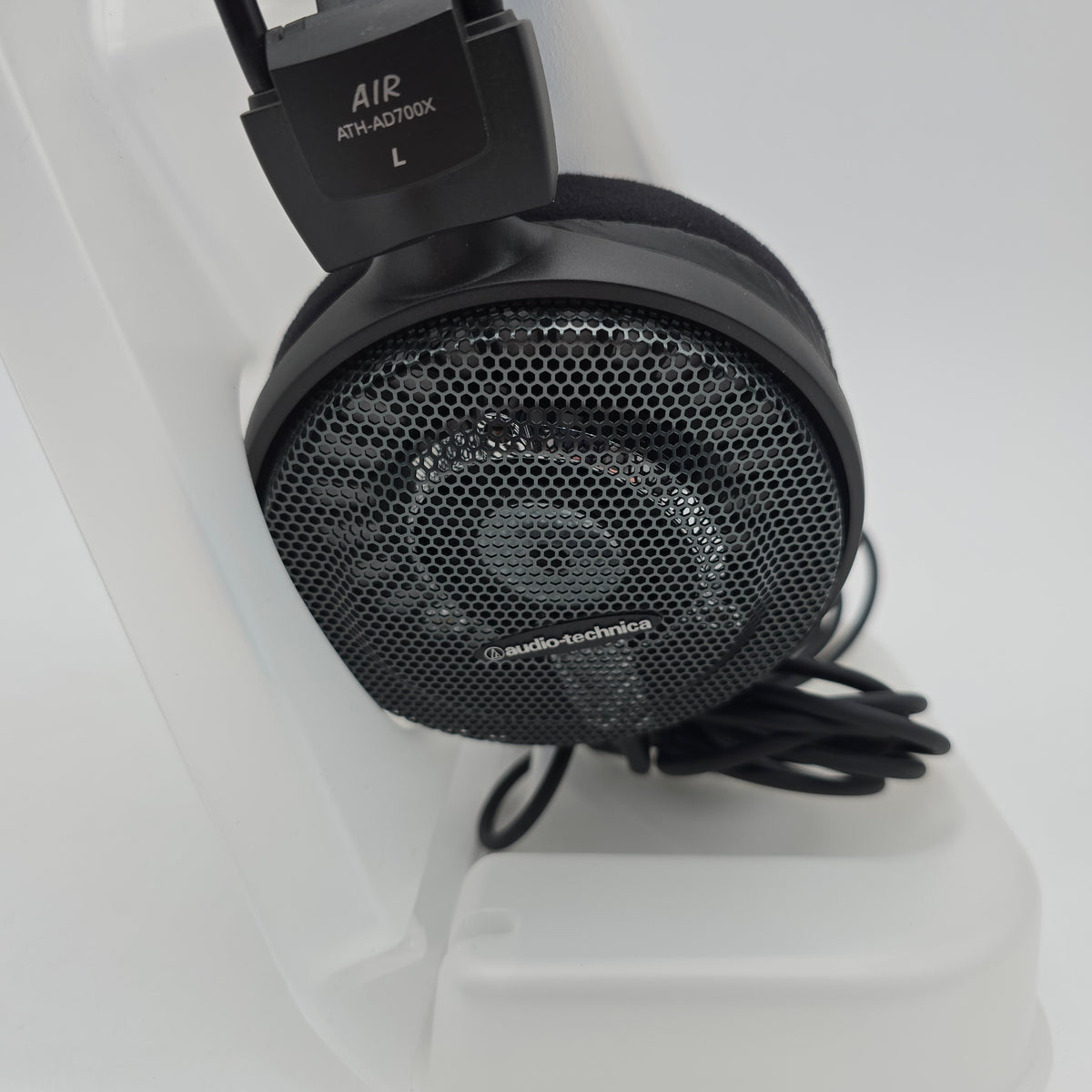 Audio-Technica ATH-AD700X Air Dynamic Open-Back Headphones, Wired Over-Ear Audiophile Headset