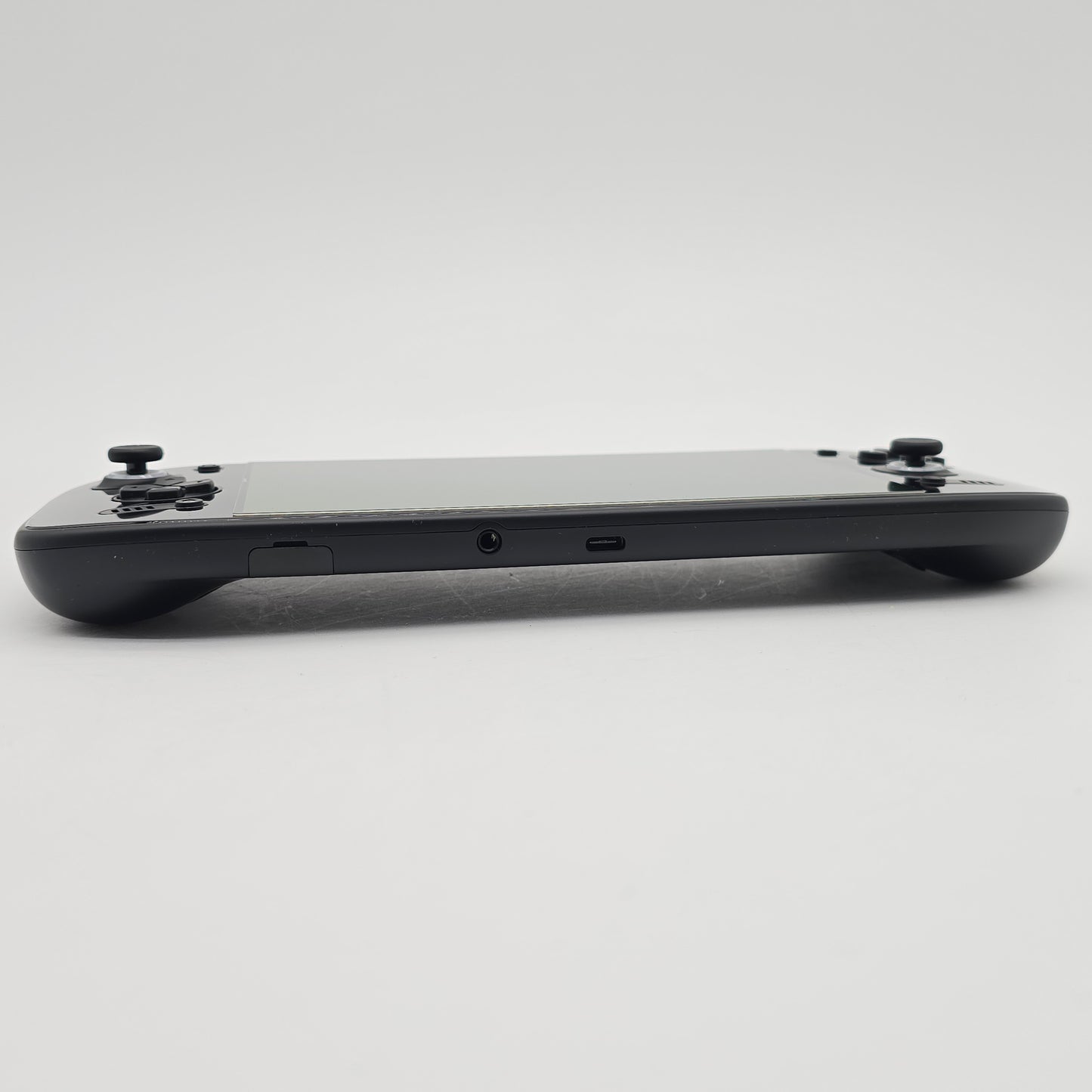 Ayn Odin2 Portal Black, Snapdragon 8 Gen2 CPU, 8GB RAM, 128GB SSD, Android Handheld Gaming Console