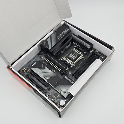 Gigabyte B650 Gaming X AX Gaming Motherboard, WiFi, Socket AM5 AMD