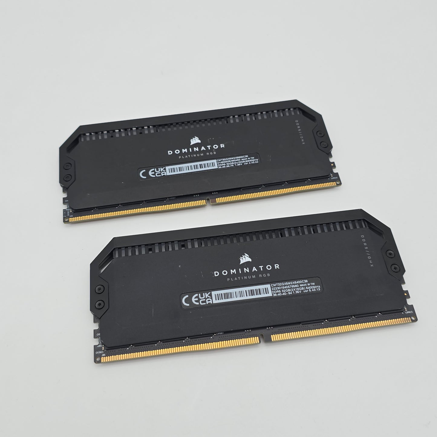 Corsair Dominator Platinum RGB 32GB DDR5, 6400MHz, CL38-40-40-84, Desktop Gaming Memory RAM (2x16GB)