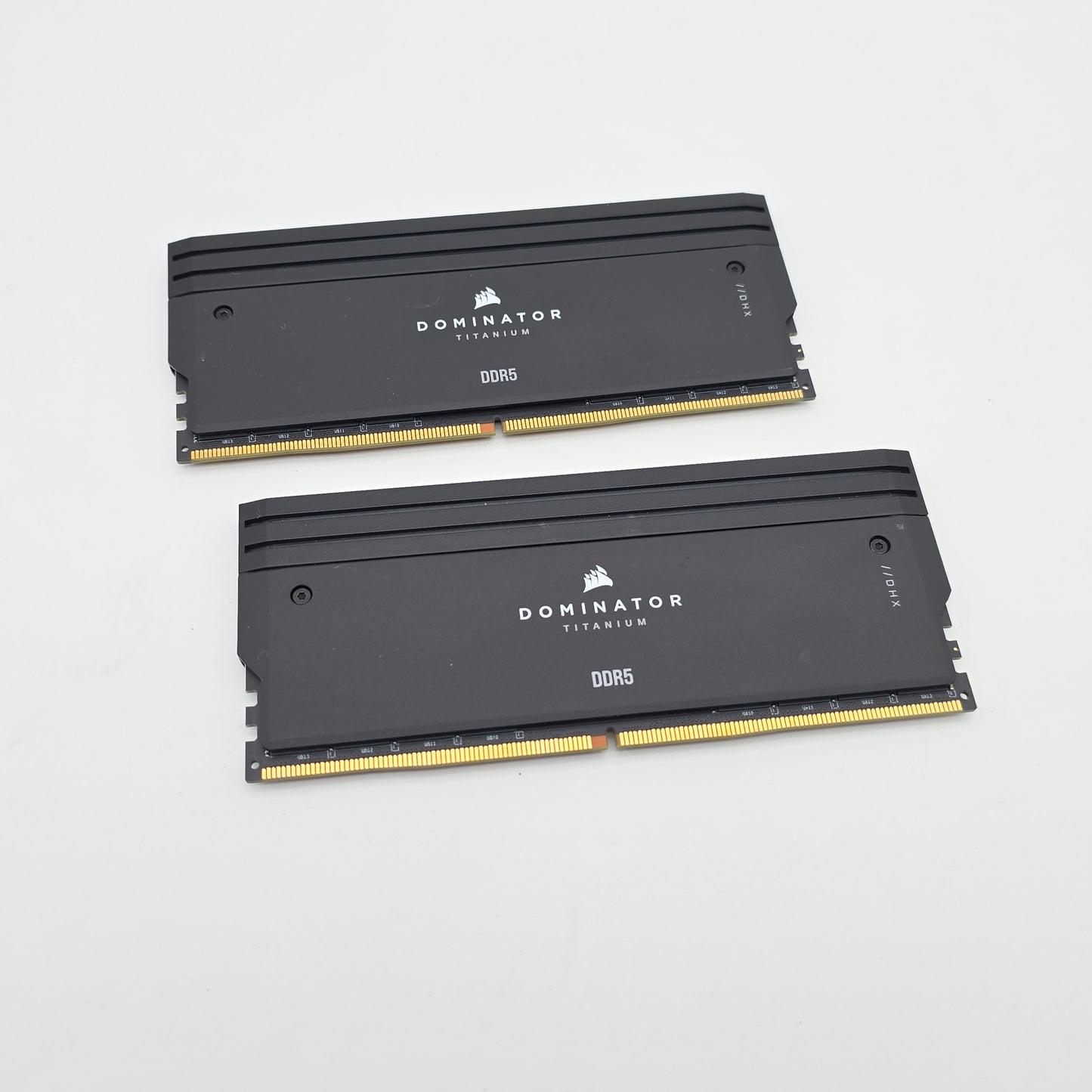 Corsair Dominator Titanium Black 64GB DDR5, 6600MHz, CL32-39-39-76, Desktop Gaming Memory RAM (2x32GB)
