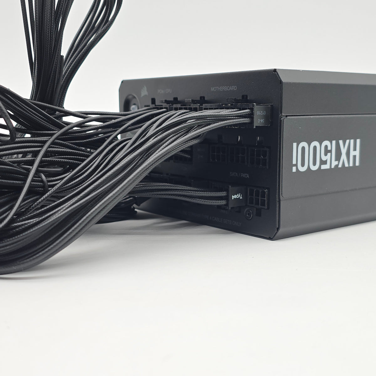 Corsair HX1500i 1500W 80+ Platinum, Fully Modular Gaming Power Supply PSU