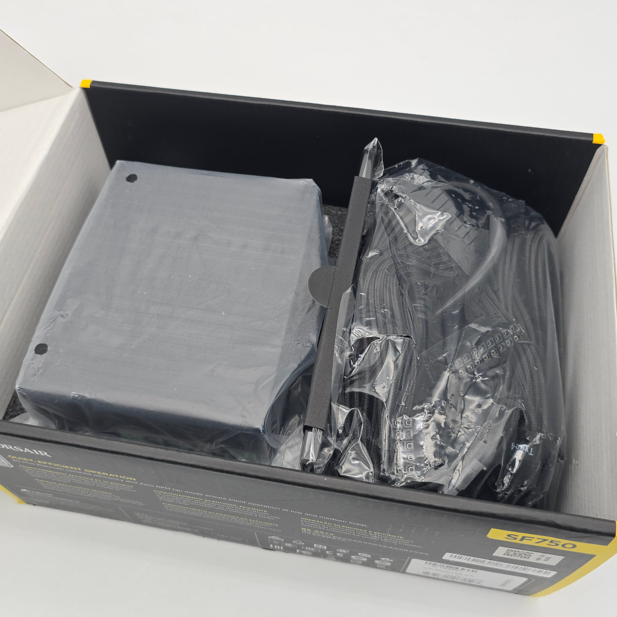 Corsair SF750 750W 80+ Platinum, Fully Modular Gaming Power Supply PSU