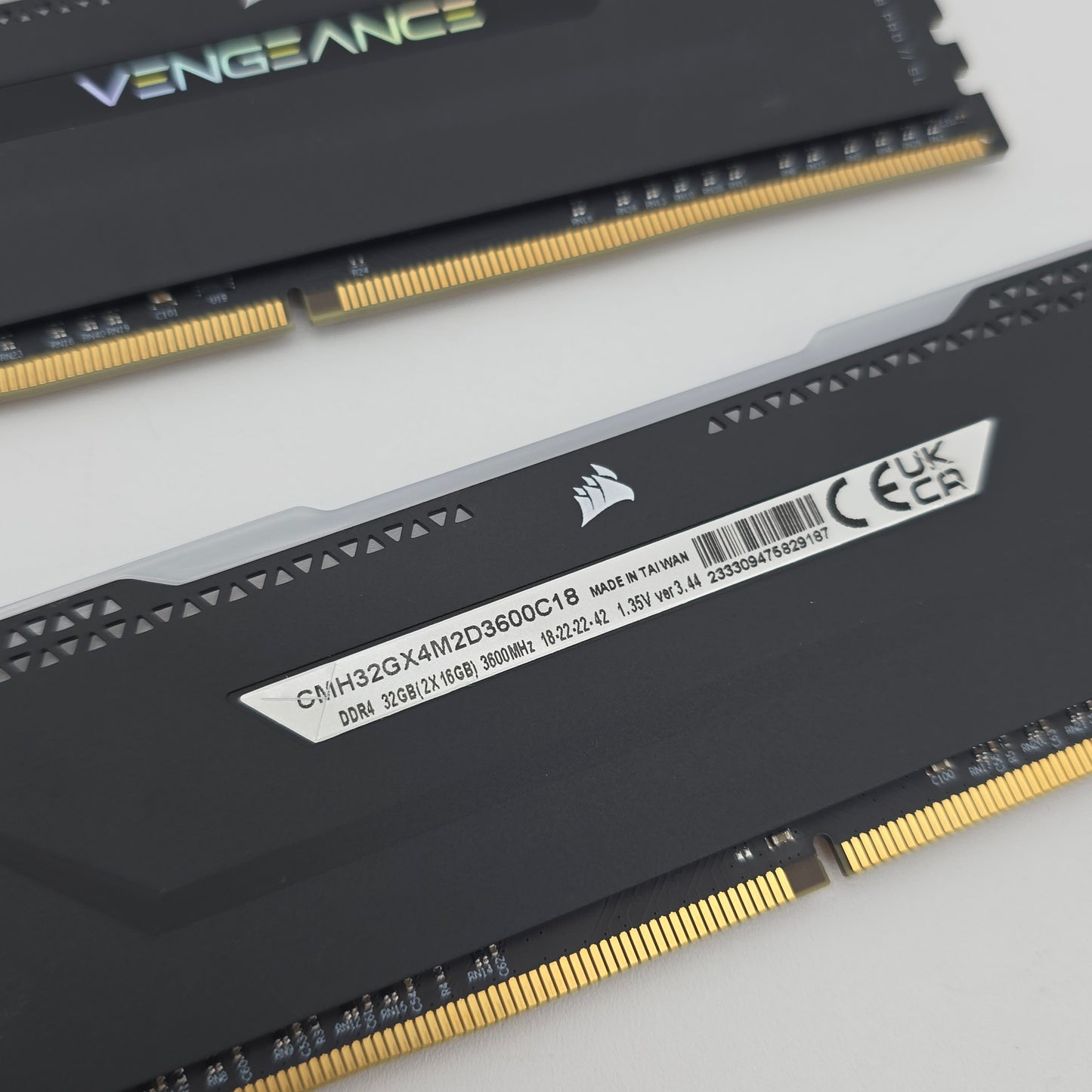 Corsair Vengeance RGB Pro SL 32GB DDR4, 3600MHz, 2x16GB, CL18-22-22-42, Black