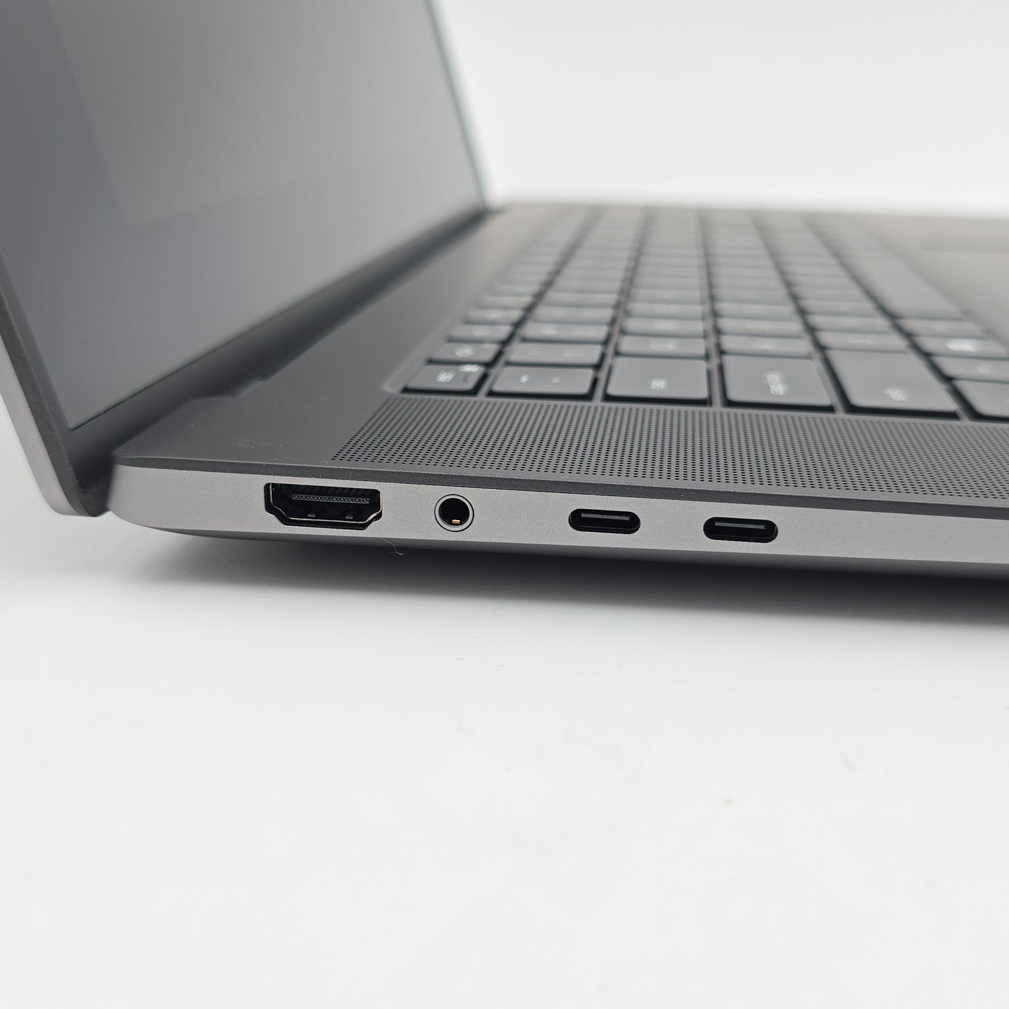 Dell Precision 5680, RTX 3500 ADA, Intel Core i7-13800H, 32GB DDR5, 1TB NVMe, 16" 1200p 60Hz, Windows Workstation Laptop