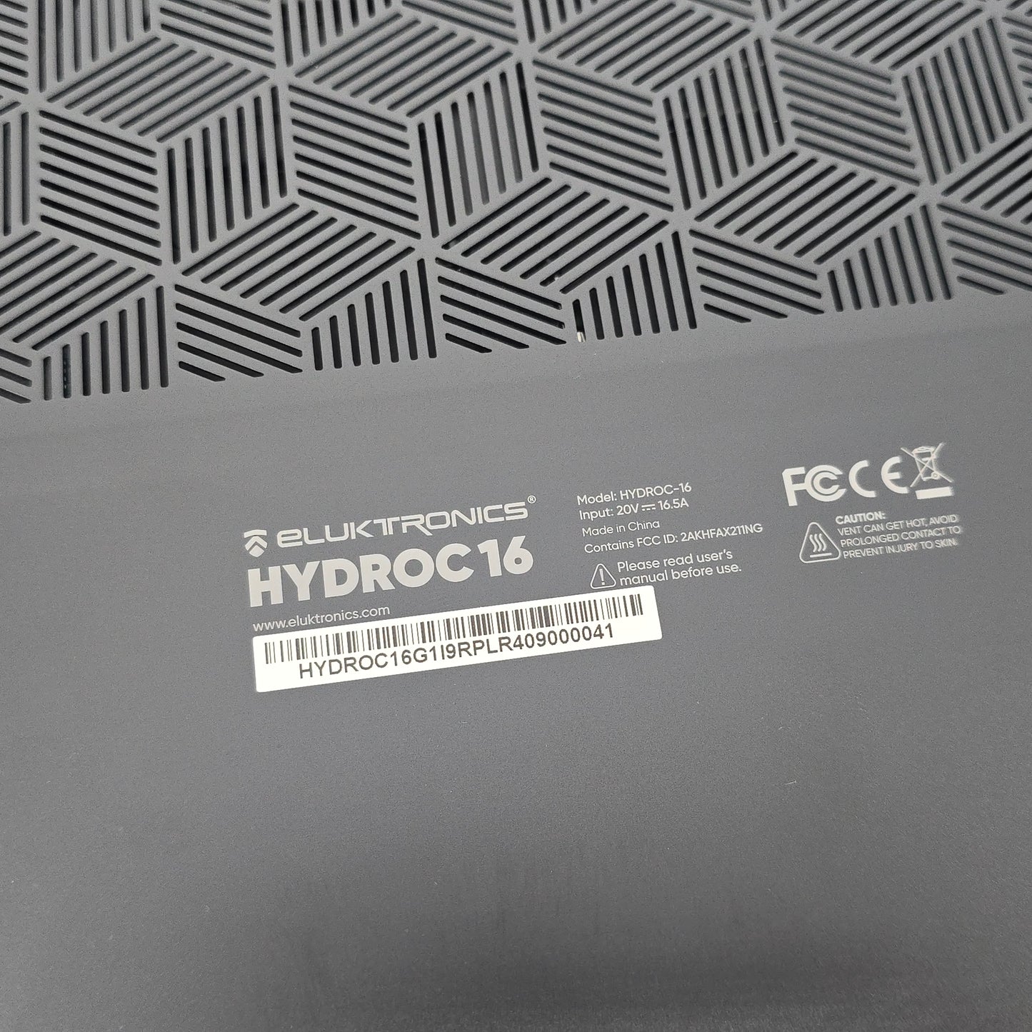 Eluktronics Hydroc 16, RTX 4090, Intel i9-14900HX, 8TB NVMe, 64GB DDR5, 240Hz QHD Gaming Laptop