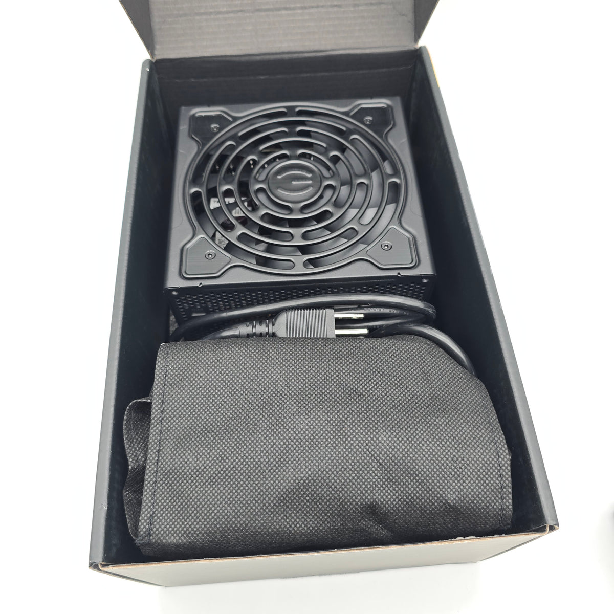 EVGA SuperNOVA 750 G6 750W 80+ Gold, Fully Modular Gaming Power Supply PSU