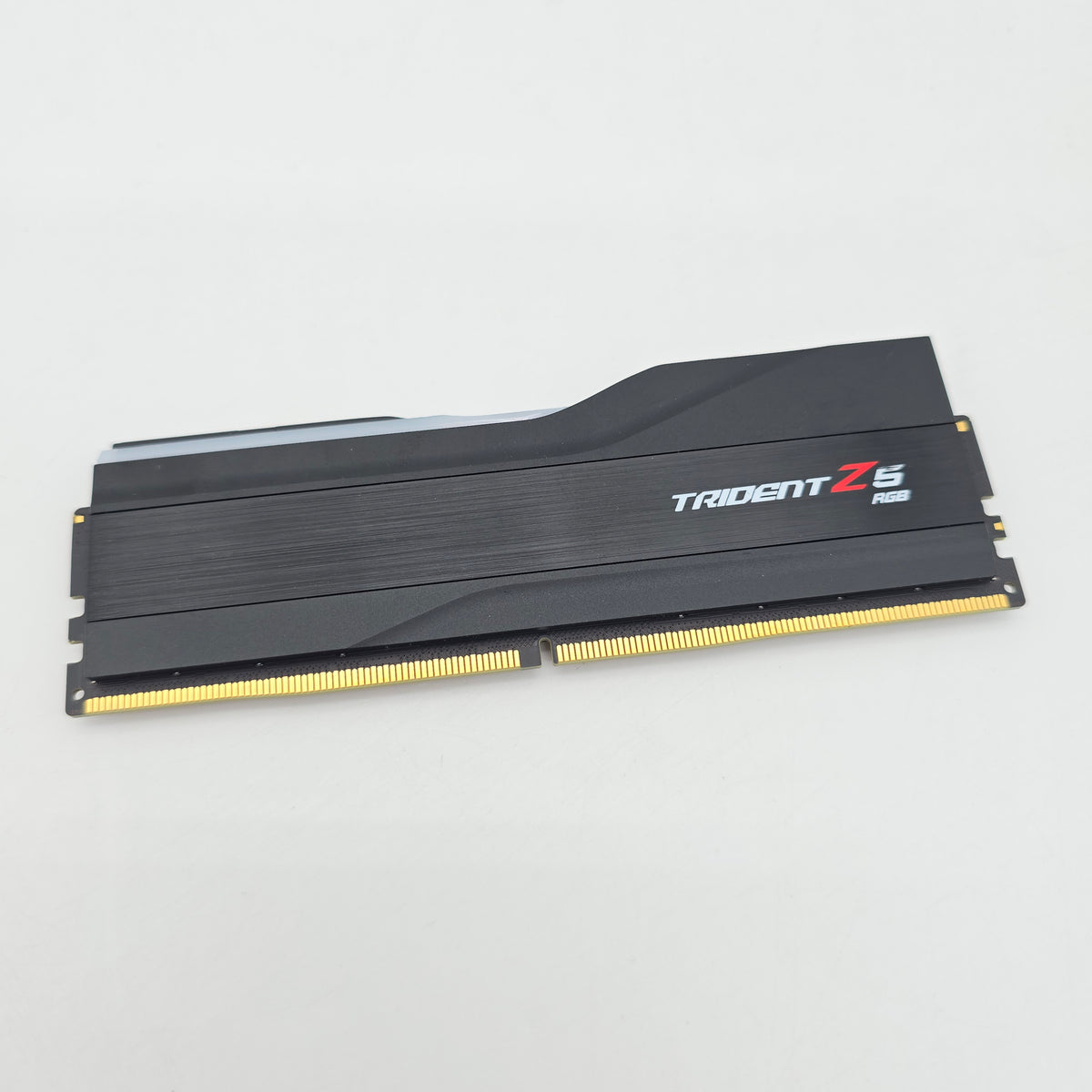 G.Skill Trident Z5 RGB 32GB DDR5, 6400MHz, CL32-39-39-102, Desktop Gaming Memory RAM (1x32GB)