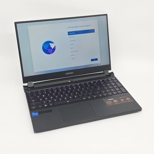 Gigabyte Aorus 15P YD, RTX 3080, Intel i7-11800H, 32GB DDR4, 300HZ FHD Gaming Laptop