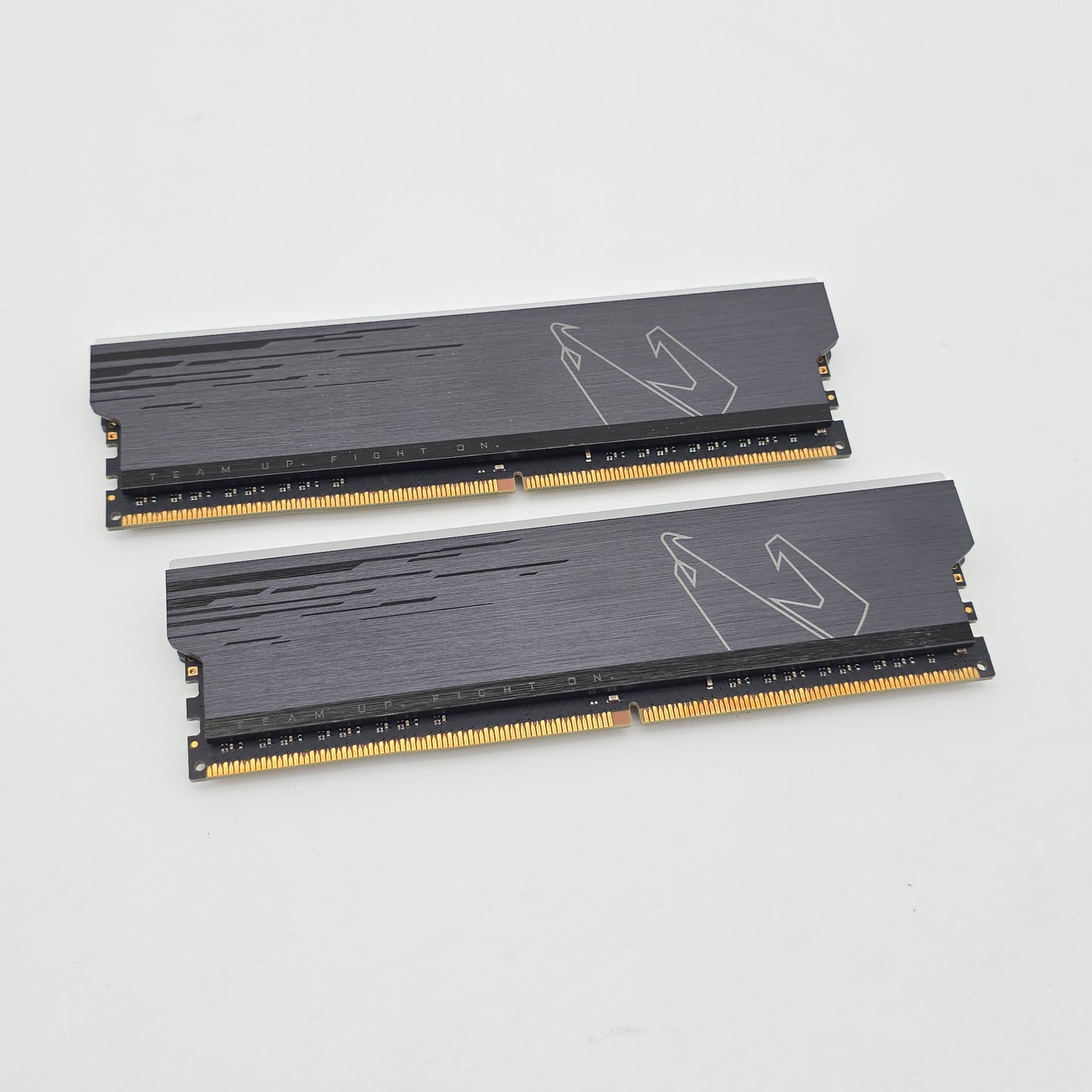 Gigabyte Aorus 16GB DDR4, 4400MHz, CL19-26-26-46, Desktop Gaming Memory RAM (2x8GB)
