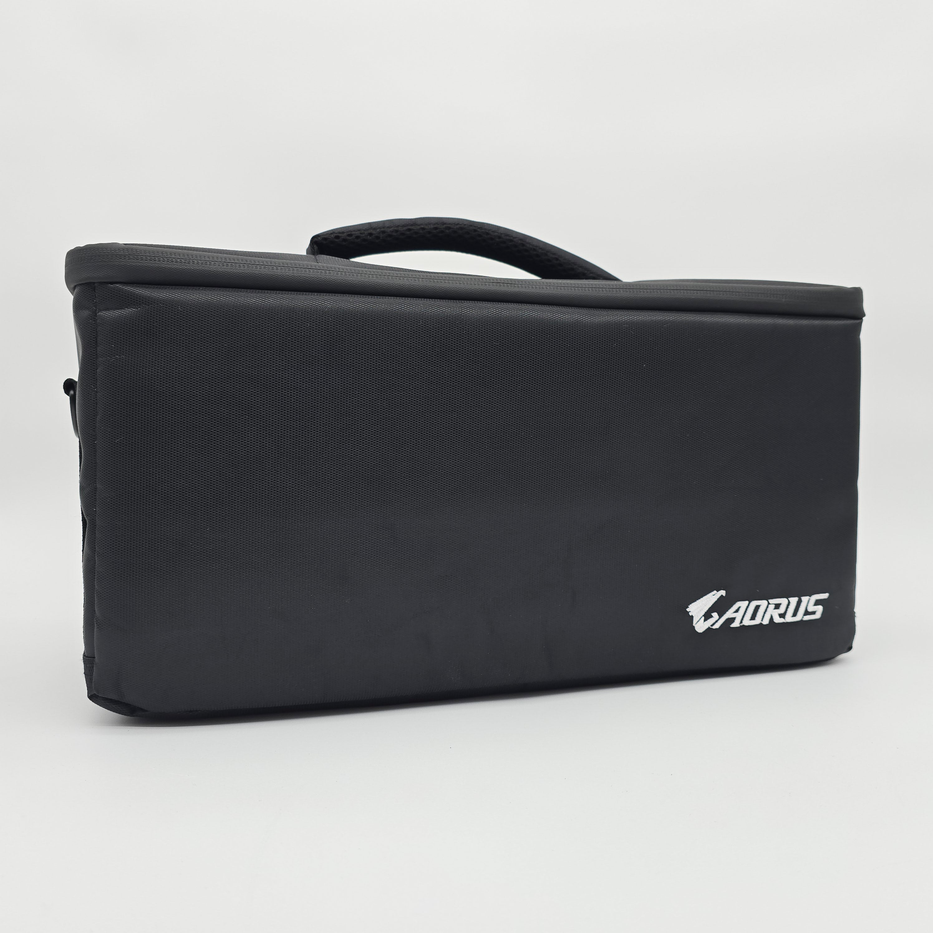 Aorus RTX 3080 Gaming Box Watercooled eGPU, External Graphics Card 10G ...