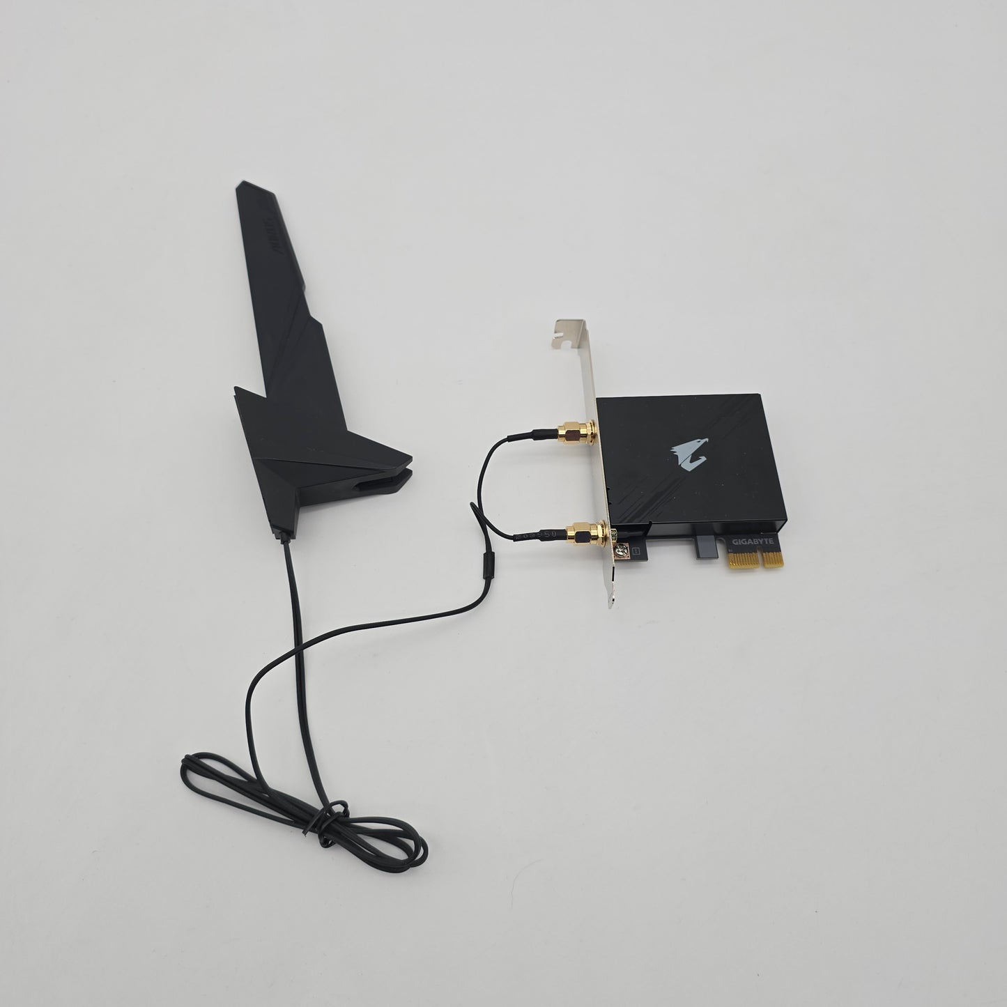 Gigabyte Aorus GC-WBAX210 WiFi Network Card with Antenna