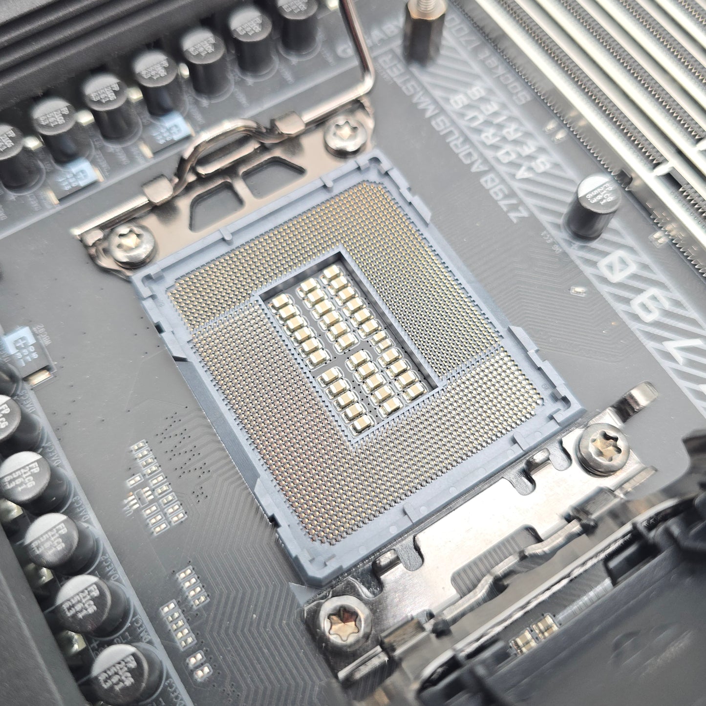 Gigabyte Aorus Z790 Aorus Master, Socket LGA1700, ATX Gaming Motherboard