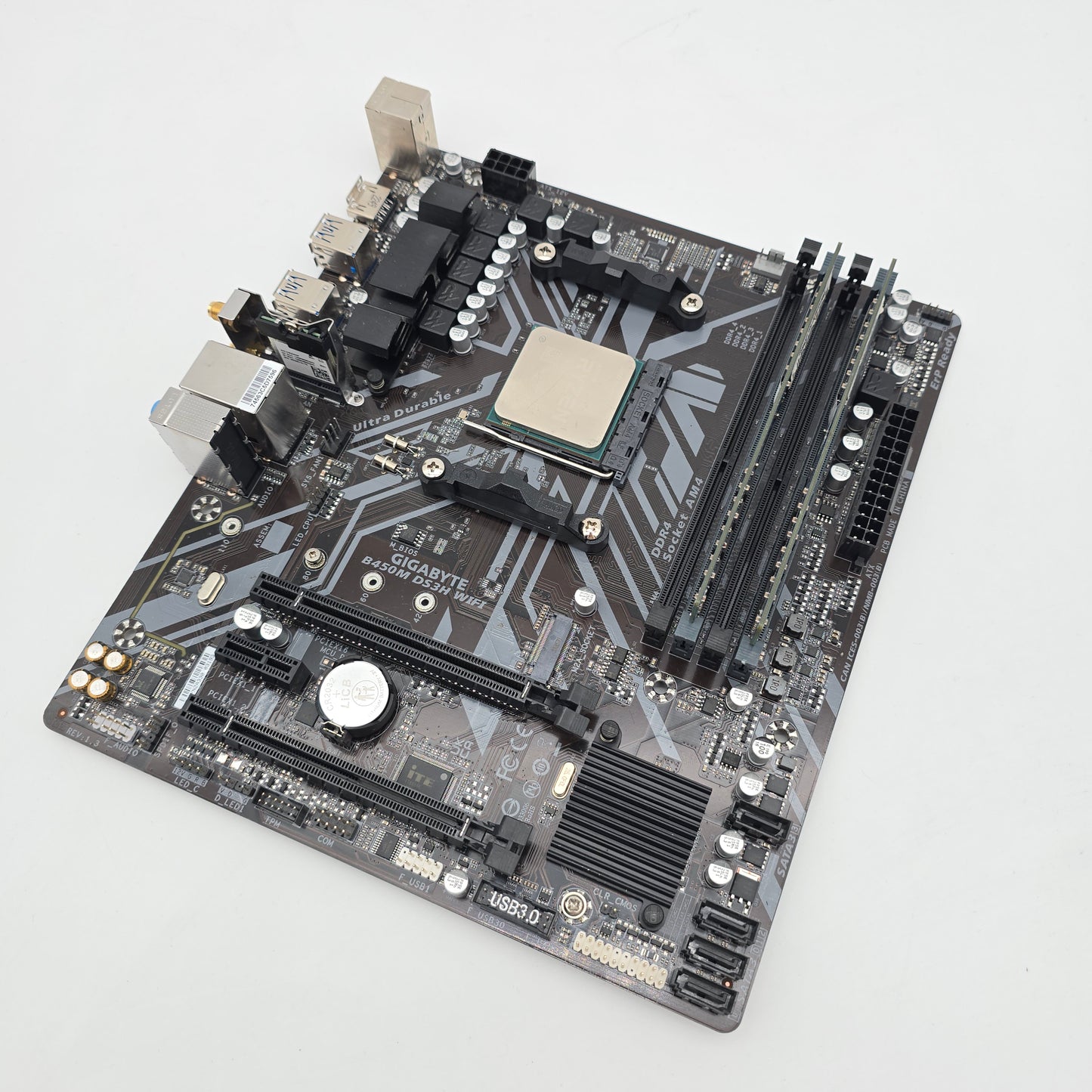 Gigabyte B450M-DS3H Gaming Motherboard, AMD Ryzen 7 5700X Processor CPU, Ramaxel 32GB DDR4 2666MHz Memory RAM Combo