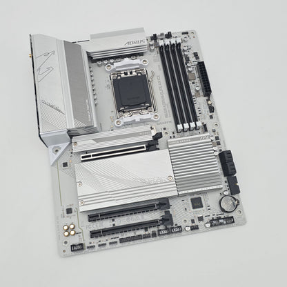 Gigabyte B650 Aorus Elite AX Ice, AMD AM5 Socket ATX Gaming Motherboard