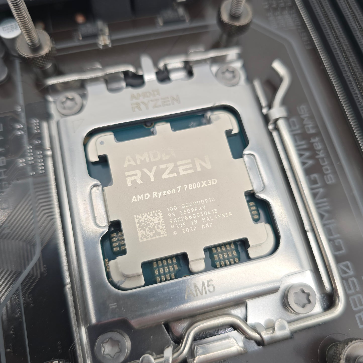 Gigabyte B850 Gaming WiFi 6 Gaming Motherboard, AMD Ryzen 7 7800X3D Gaming Processor CPU COMBO