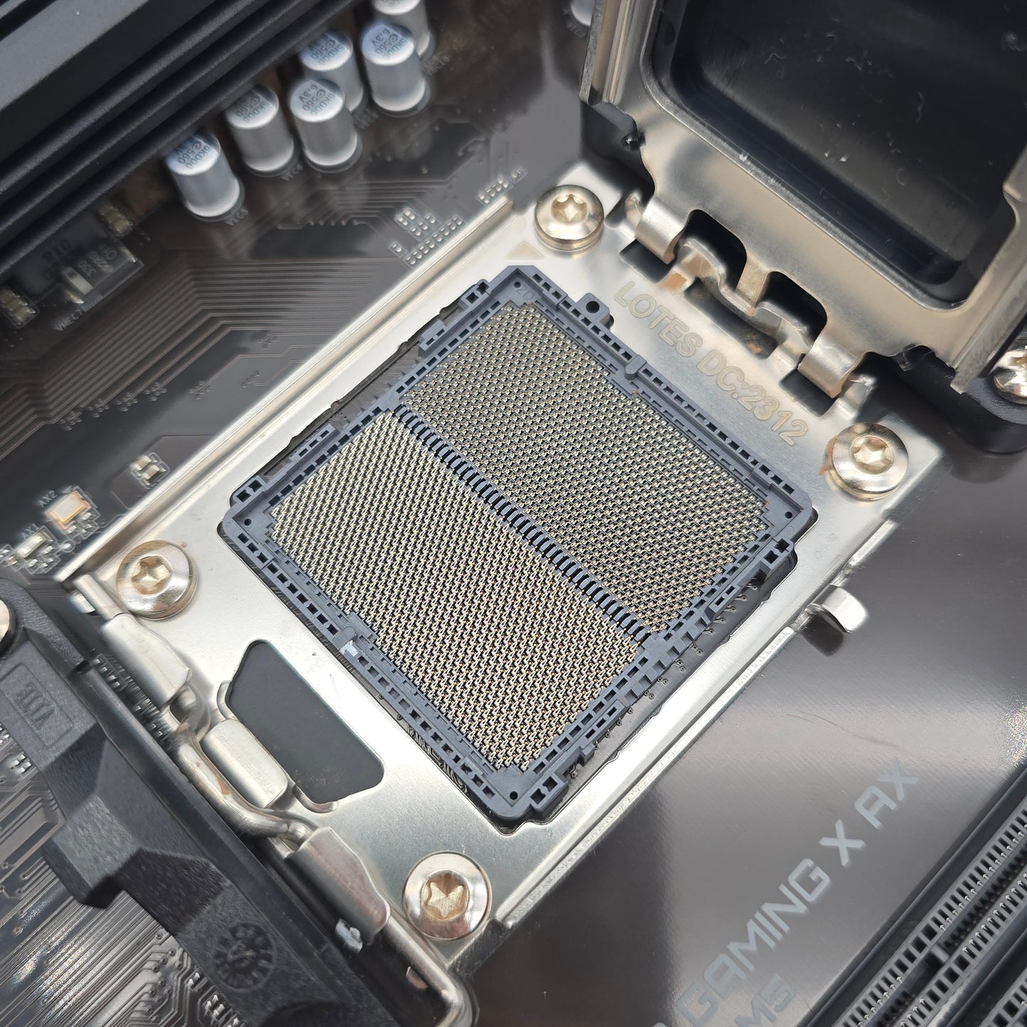 Gigabyte B650 Gaming X AX WiFi, AMD Socket AM5 Gaming Motherboard DDR5