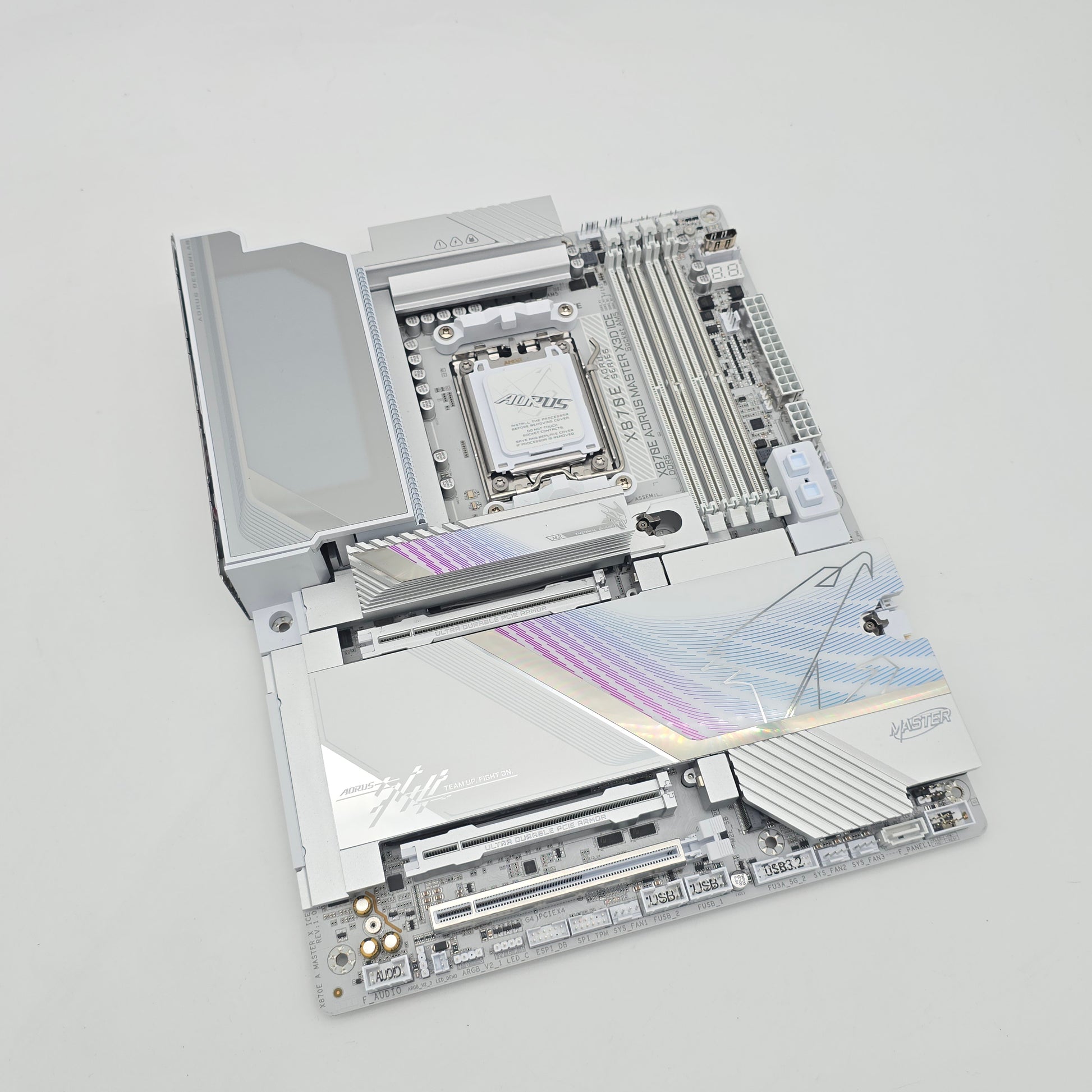 Gigabyte X870E Aorus Master X3D Ice, AMD Socket AM5 ATX Gaming Motherboard