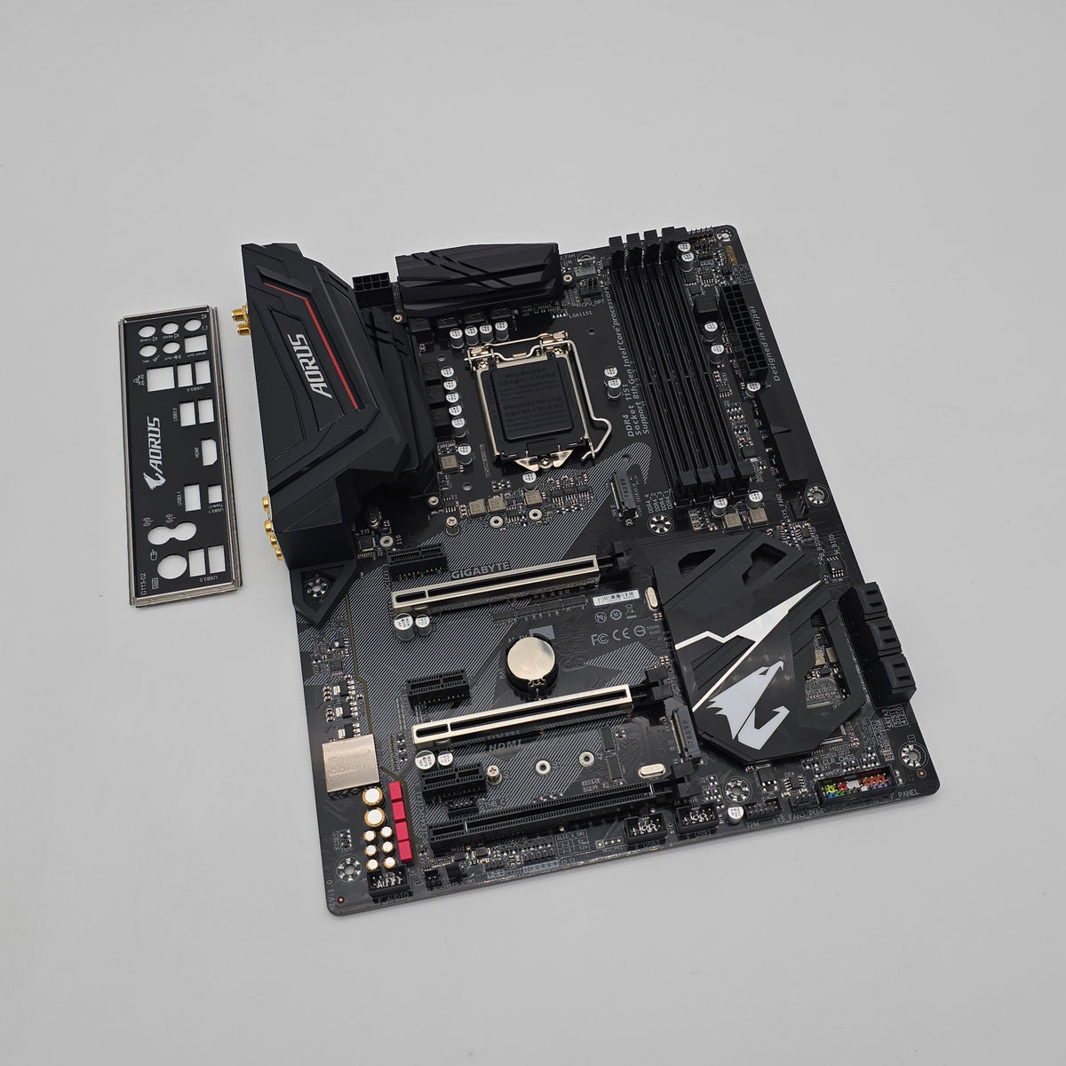 Gigabyte Z370 Aorus Gaming WiFi, Intel LGA 1151 Socket ATX Gaming Motherboard