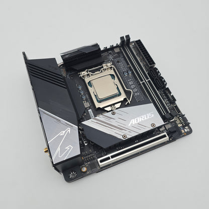 Gigabyte Z590I Aorus Ultra Mini-ITX Gaming Motherboard, Intel i7-11700K Desktop Gaming Processor CPU Combo