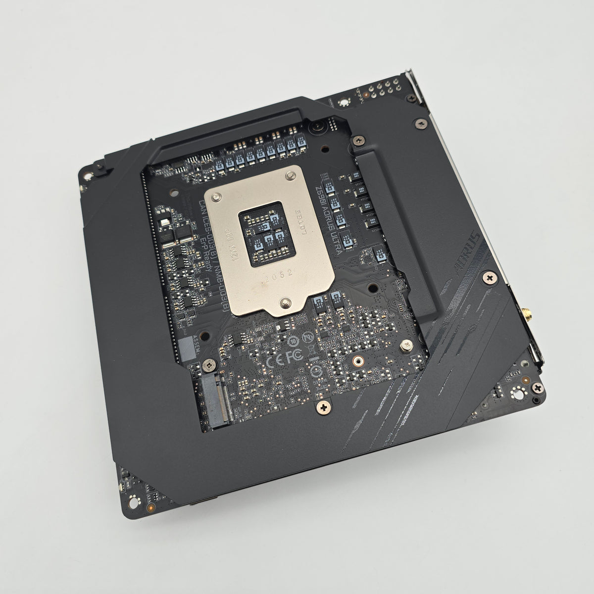 Gigabyte Z590I Aorus Ultra, Intel LGA1200, Mini-ITX Gaming Motherboard