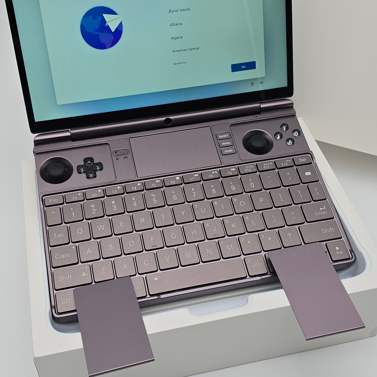 GPD Win Max 2 10.1" Gaming Laptop AI 9 HX 370, 32GB RAM, 2TB NVMe, Handheld Gaming PC