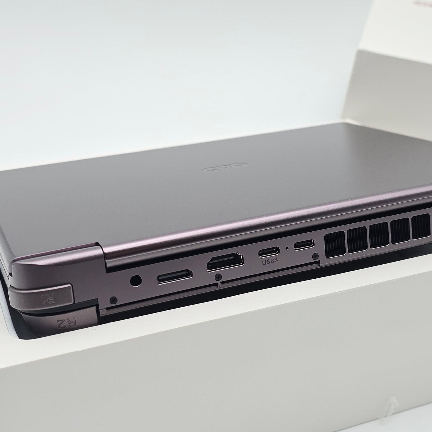 GPD Win Max 2 10.1" Gaming Laptop AI 9 HX 370, 32GB RAM, 2TB NVMe, Handheld Gaming PC