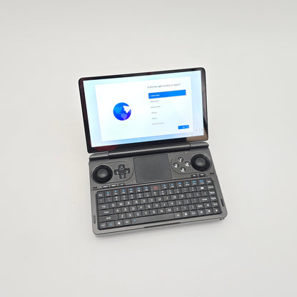GPD Win Mini, AMD Ryzen 7 8840U, 32GB RAM, 1TB NVMe Handheld Gaming PC
