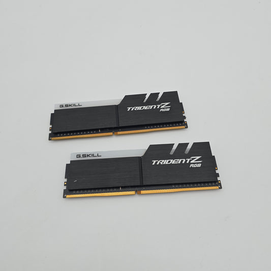 G.Skill Trident Z RGB 16GB DDR4, 3000MHz, CL16-18-18-38, Desktop Gaming Memory RAM (2x8GB)