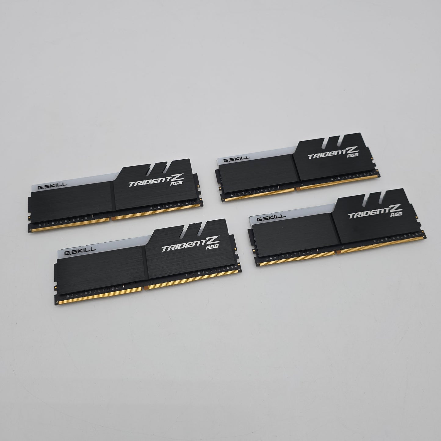 G.Skill Trident Z RGB 32GB DDR4, 3200MHz, CL16, Desktop Gaming Memory RAM (4x8GB)