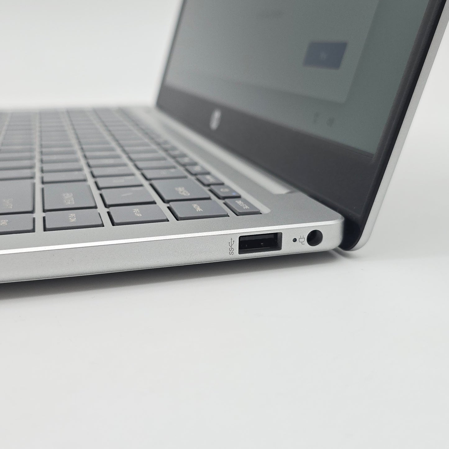 HP Laptop AI 14-HC000, Intel Core Ultra 5 225U, 16GB DDR5, 256GB NVMe, 14" FHD 60Hz, Windows Gaming Laptop