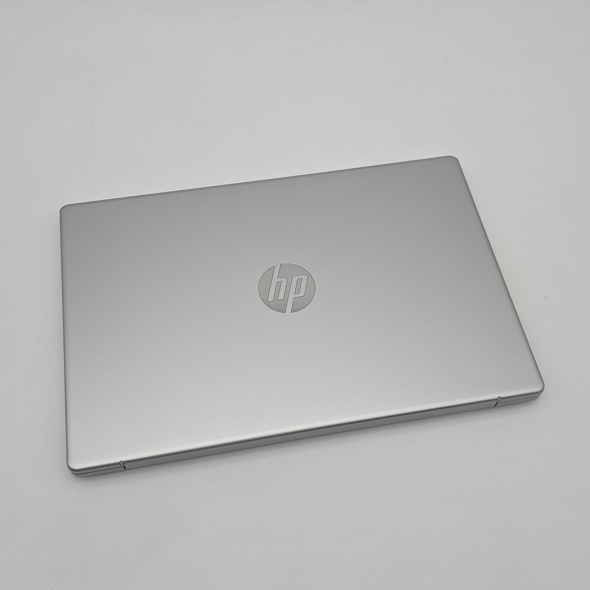 HP Laptop AI 14-HC000, Intel Core Ultra 5 225U, 16GB DDR5, 256GB NVMe, 14" FHD 60Hz, Windows Gaming Laptop