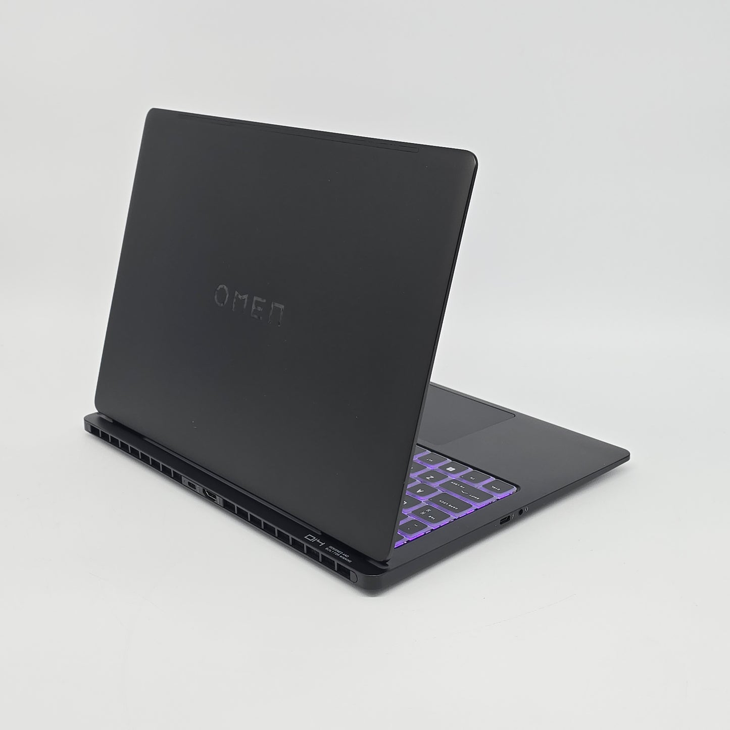 HP Omen Transcend 14 Gaming Laptop, RTX 4060, Intel Ultra 5 155H, 16GB DDR5, OLED 14" 120Hz Screen