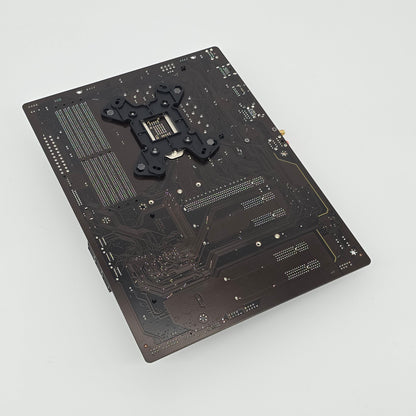 Intel i9-10900K, Gigabyte B560 Motherboard, 32GB Corsair Dominator Platinum DDR4 RAM COMBO