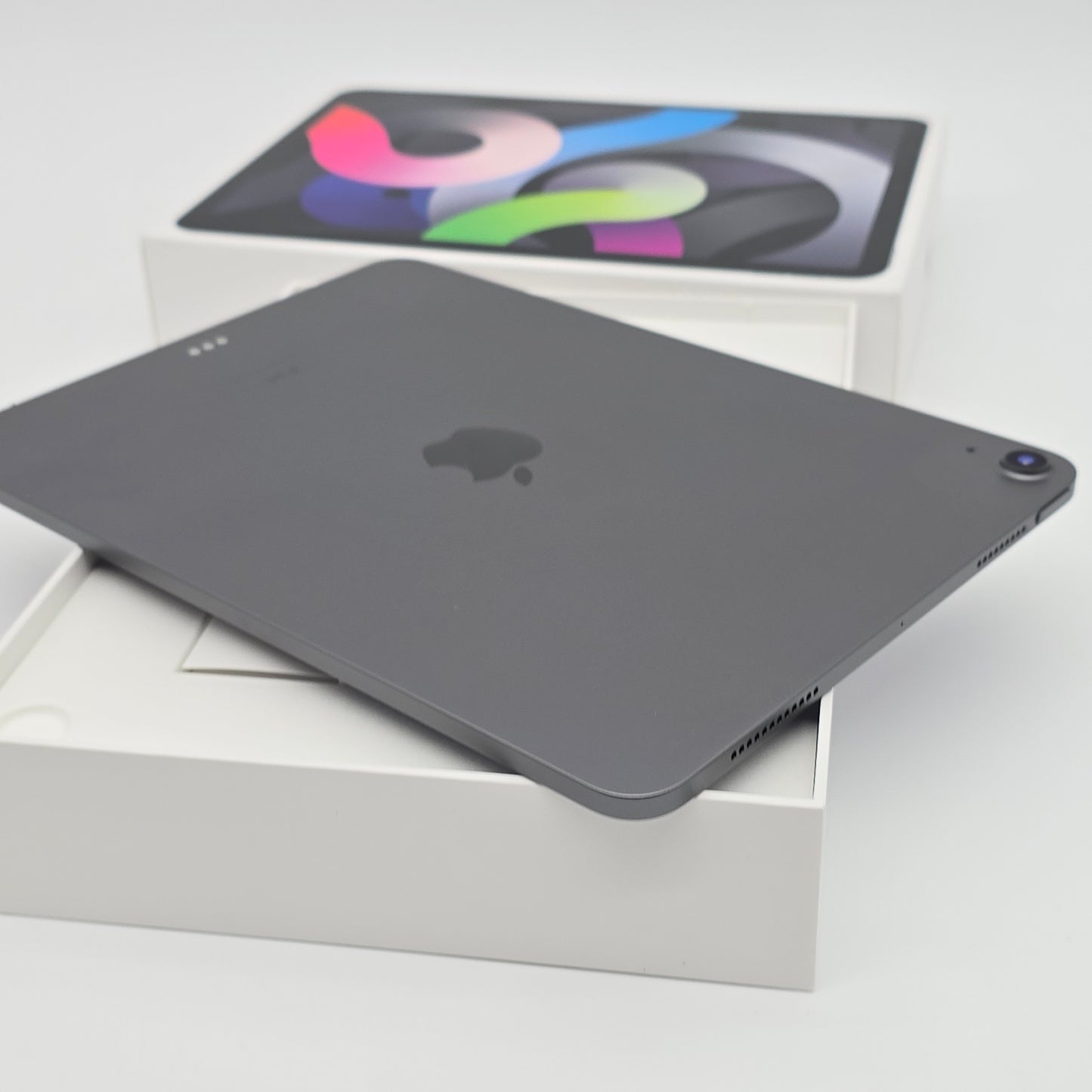 iPad Air 4th Gen Wi-Fi 64GB, 10.9" Space Gray