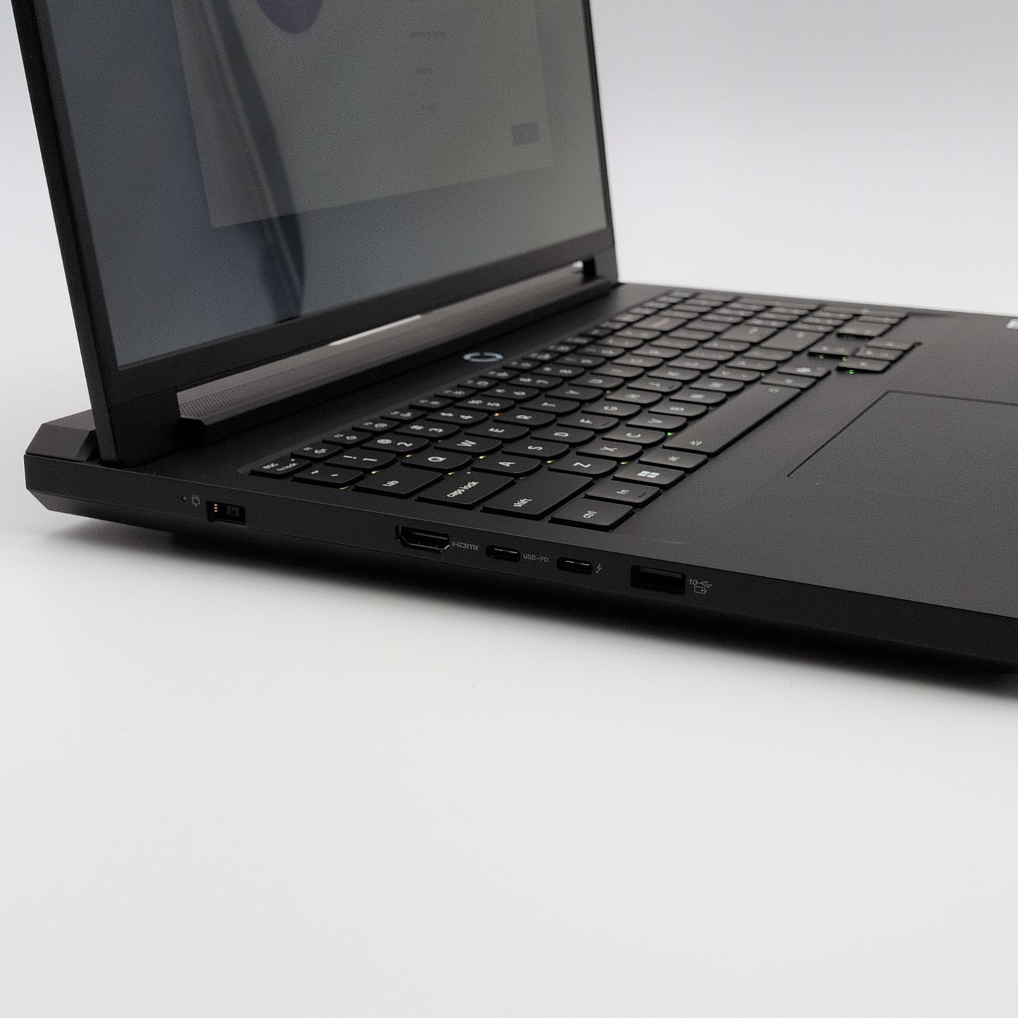 Lenovo Legion Pro 7 NVIDIA RTX 5070 Ti, Intel Ultra 9 275HX, 32GB DDR5 RAM, 16" QHD+ 240Hz OLED Gaming Laptop