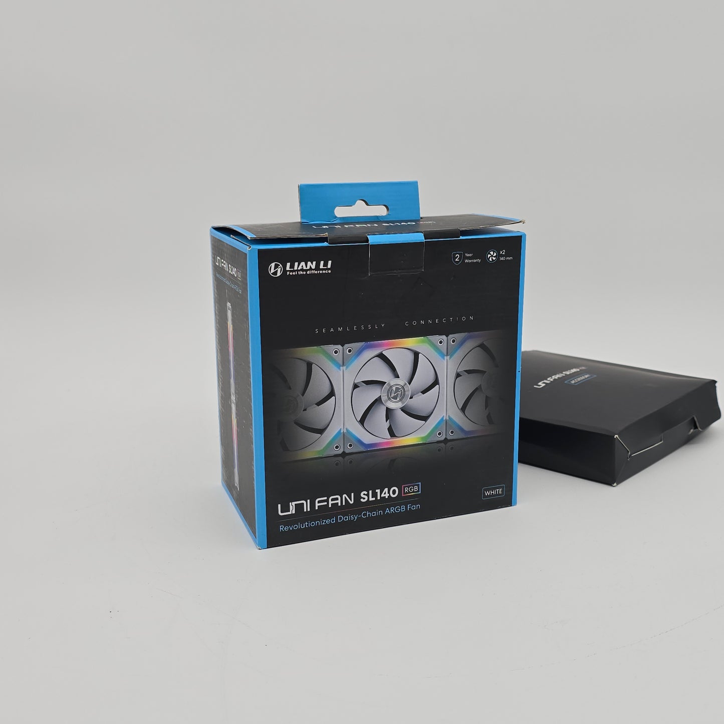 Lian Li Uni Fan SL 140 White RGB 3-Pack, SL140 Triple Pack