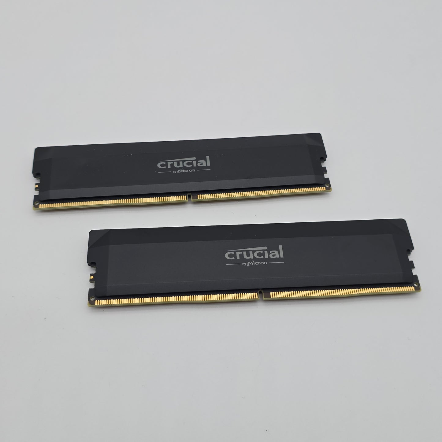 Micron Crucial DDR5 Pro 32GB DDR5, 6400MHz, CL38, Desktop Gaming Memory RAM (2x16GB)