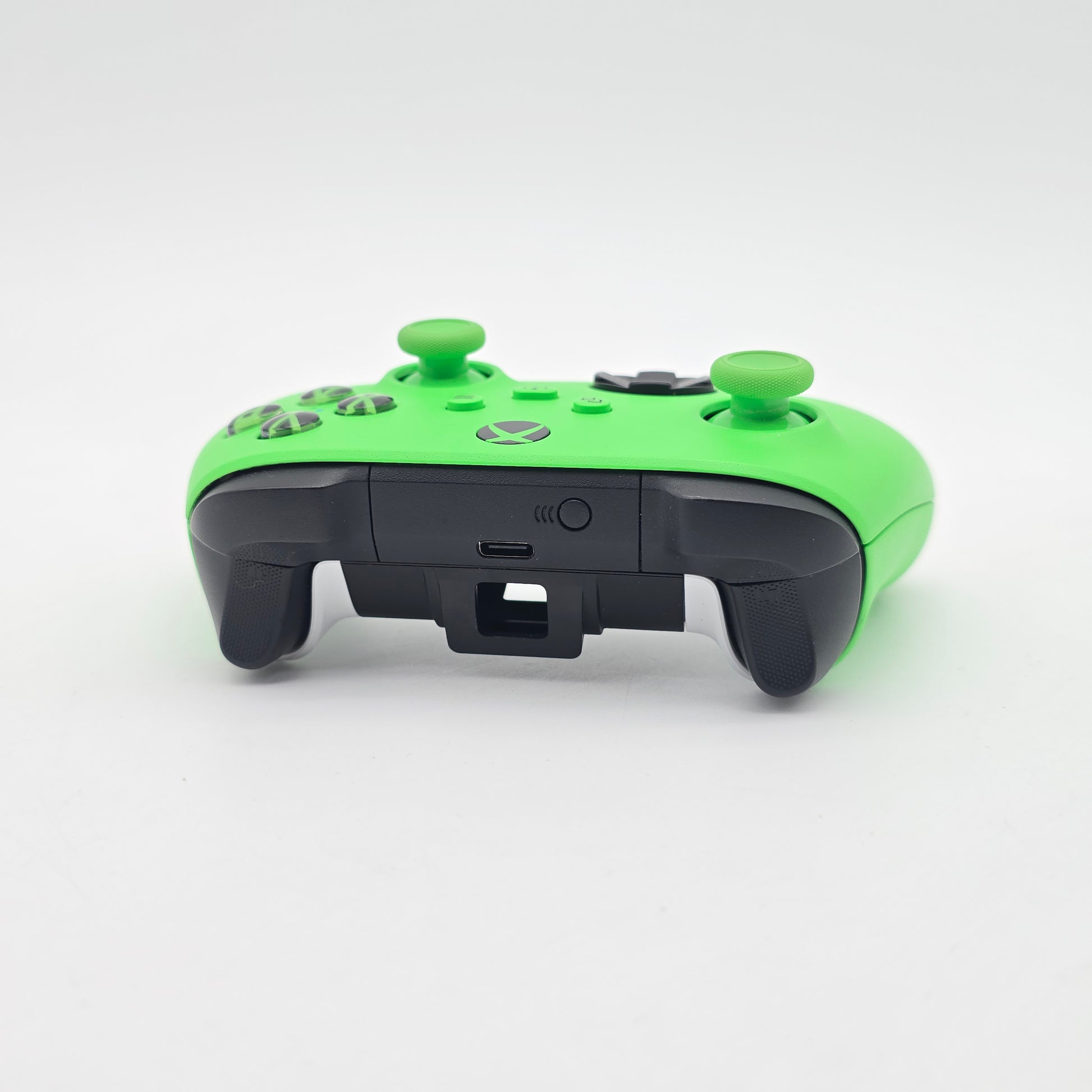 Microsoft Xbox Wireless Controller Velocity Green, Xbox Series X|S and PC Gaming Controller