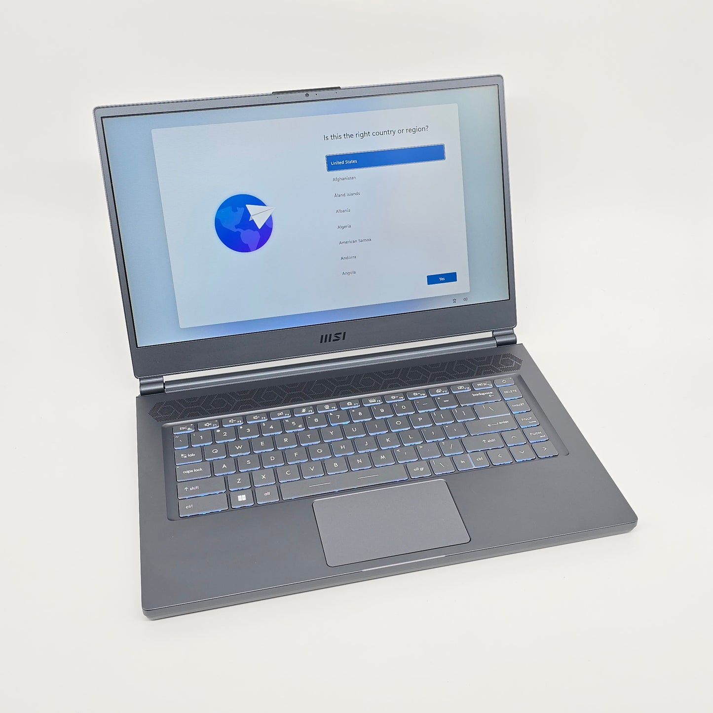 MSI DELTA 15 Gaming Laptop, RX 6700M, Ryzen 7 5800H, 16GB RAM, 240Hz FHD